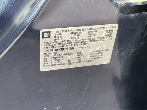 Used 2016 Chevrolet Equinox LTZ w/ Enhanced Convenience Package image 37