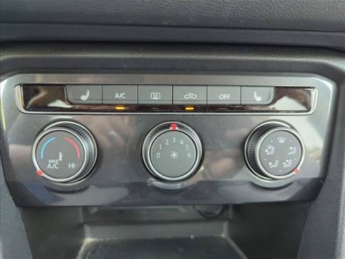 Certified 2023 Volkswagen Tiguan S FWD image 22