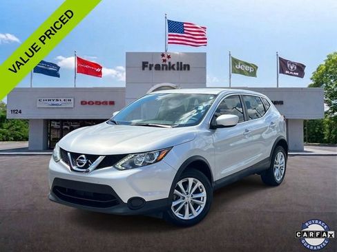 Used 2017 Nissan Rogue Sport S w/ S Appearance Package FWD image 1