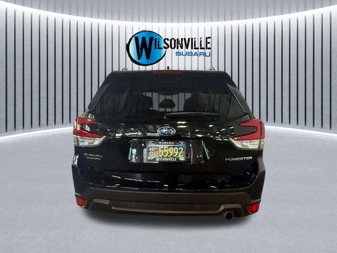 Used 2022 Subaru Forester Limited AWD/4WD image 5