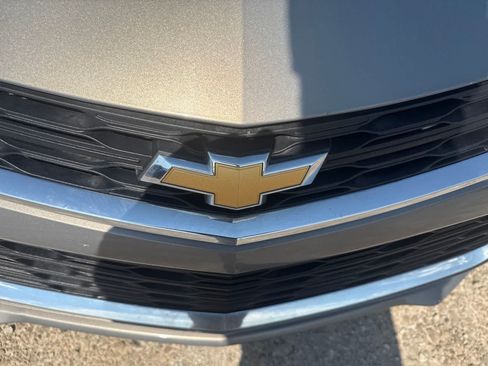 Used 2017 Chevrolet Cruze LT FWD image 11