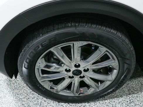 Used 2022 Kia Sportage Nightfall Edition w/ Nighfall AWD Premium Package image 11