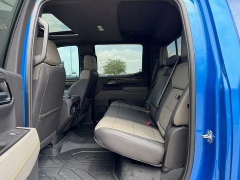 Used 2025 Chevrolet Silverado 1500 ZR2 w/ Technology Package AWD/4WD image 12