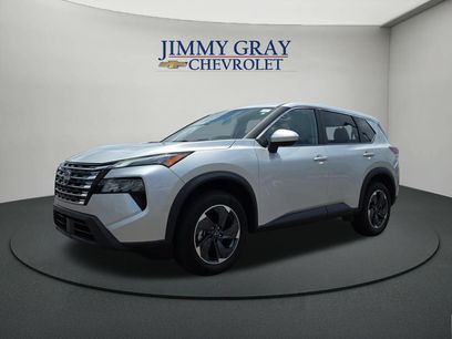 Used 2024 Nissan Rogue SV