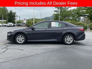 Used 2025 Toyota Camry LE FWD video 2