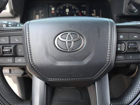 New 2025 Toyota Tacoma SR5 image 18