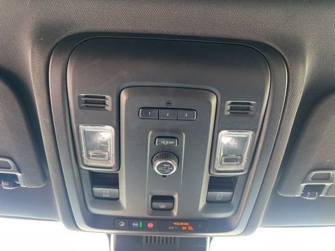 Used 2023 Chevrolet Tahoe LT AWD/4WD image 34