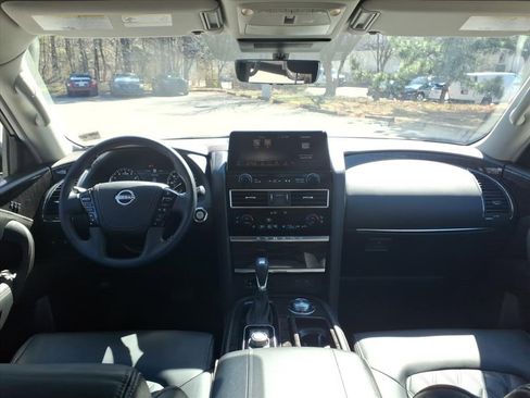 Used 2024 Nissan Armada Platinum w/ Captain's Chairs Package image 22