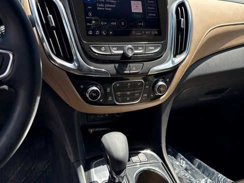 Used 2024 Chevrolet Equinox Premier FWD image 14