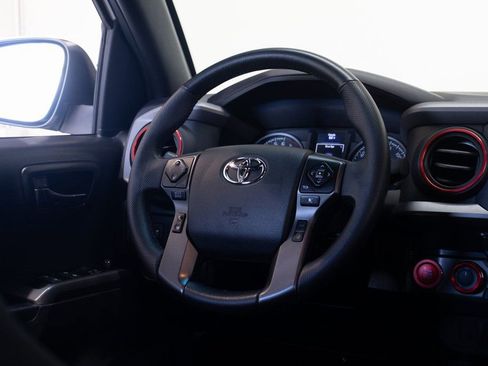Used 2023 Toyota Tacoma TRD Off-Road image 25
