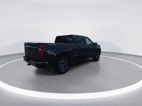 New 2026 Chevrolet Silverado 1500 LT w/ Leather Package AWD/4WD image 8