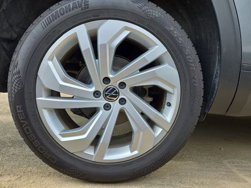Used 2021 Volkswagen Atlas SE FWD image 19