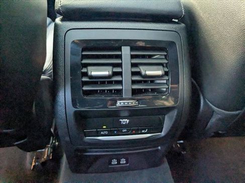 Used 2021 BMW X4 xDrive30i w/ Premium Package image 18