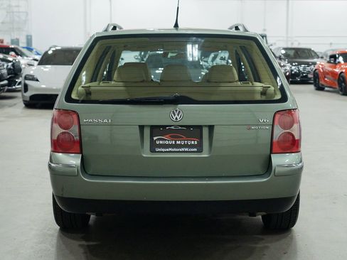 Used 2002 Volkswagen Passat GLX image 5
