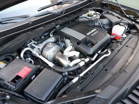 Used 2023 Cadillac Escalade ESV Luxury RWD image 56