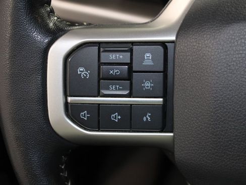 Used 2023 Ford Expedition XLT image 39