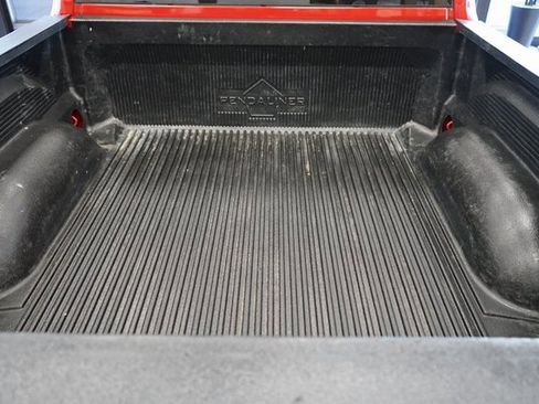 Used 2018 RAM 1500 Classic SLT image 40