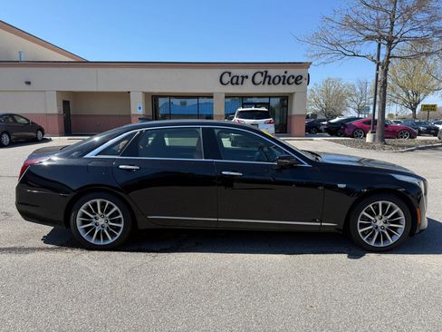 Used 2018 Cadillac CT6 Luxury AWD/4WD image 6