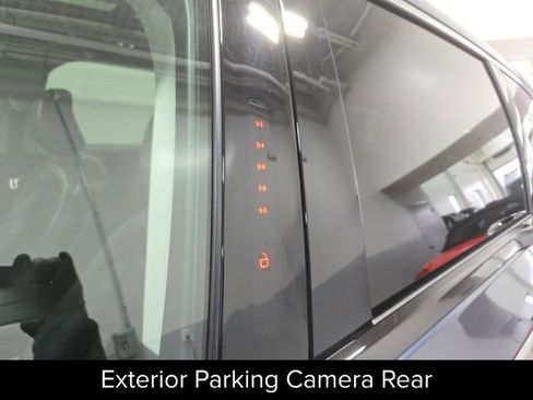 Certified 2024 Lincoln Nautilus Premier w/ Equipment Group 102A image 16