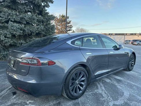 Used 2019 Tesla Model S 100D image 7