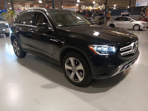 Certified 2022 Mercedes-Benz GLC 300 4MATIC image 8