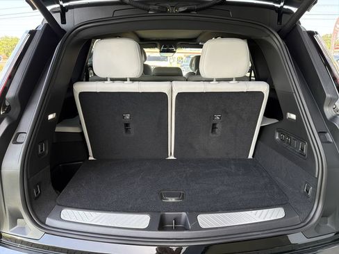 New 2026 Cadillac Vistiq Sport AWD/4WD image 11