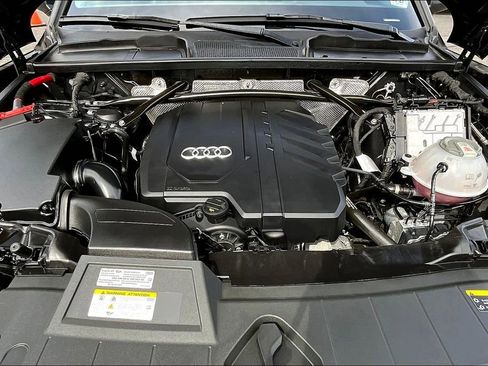 Certified 2023 Audi Q5 2.0T Premium w/ Convenience Package image 30