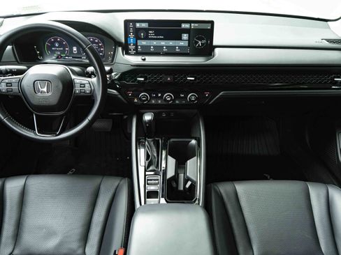 Used 2024 Honda Accord EX-L image 26