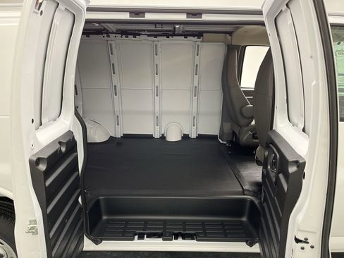 New 2025 GMC Savana 2500 w/ Driver Convenience Package RWD image 6