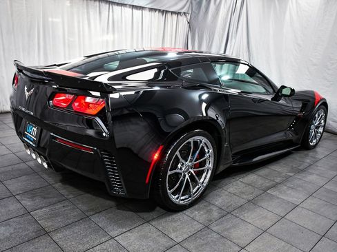 Used 2019 Chevrolet Corvette Grand Sport RWD image 8