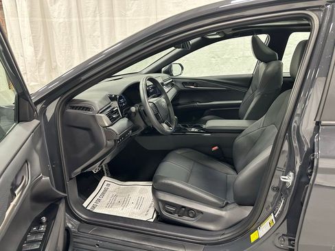 Used 2025 Toyota Camry XSE image 10