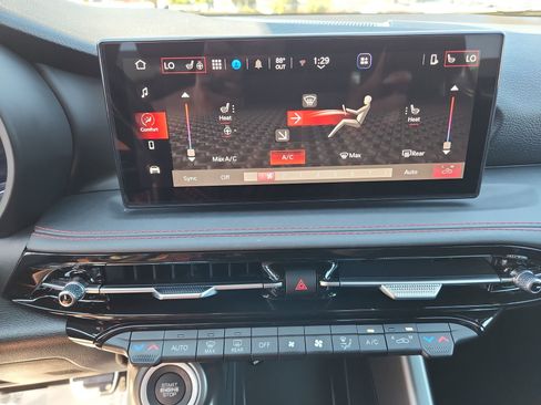 Certified 2024 Dodge Hornet R/T image 16