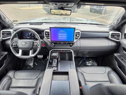Used 2024 Toyota Sequoia Platinum w/ TRD Off-Road Package AWD/4WD image 29