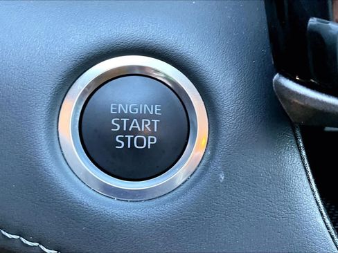 Used 2026 Toyota Highlander XLE AWD/4WD image 31