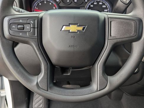 Used 2024 Chevrolet Silverado 2500 Custom w/ Custom Value Package AWD/4WD image 5