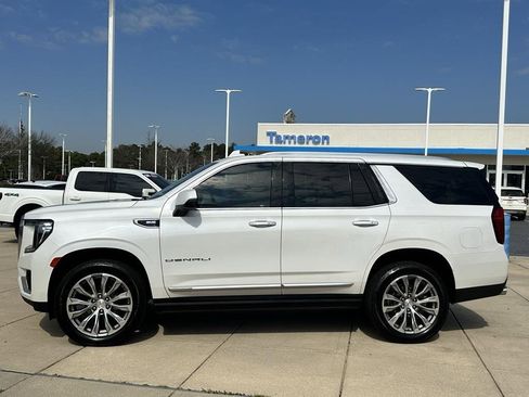 Used 2022 GMC Yukon Denali w/ Advanced Technology Package image 36