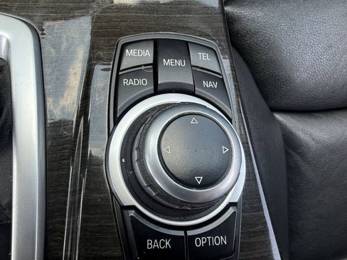 Used 2013 BMW 535i xDrive Sedan AWD/4WD image 16