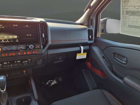 New 2026 Nissan Frontier PRO-4X w/ Pro-4x Convenience Package image 6