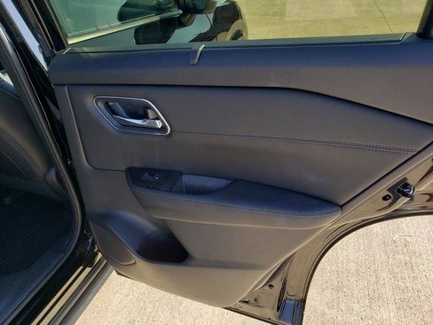 Certified 2025 Nissan Rogue Platinum w/ Platinum Premium Package image 27