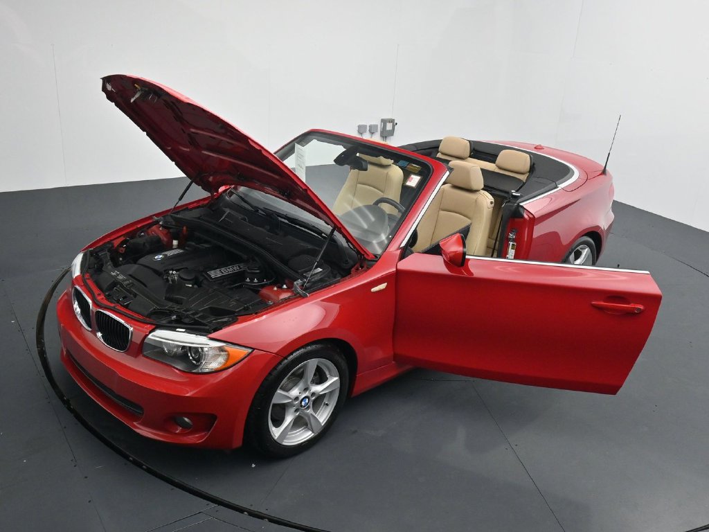 Used 2012 BMW 128i Convertible RWD image 37