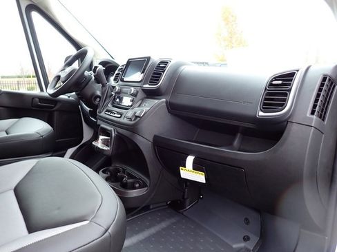 New 2026 RAM ProMaster 2500 w/ Quick Order Package 22G SLT image 14