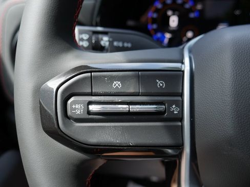 New 2025 Chevrolet Colorado Z71 w/ Z71 Convenience Package 2 image 13