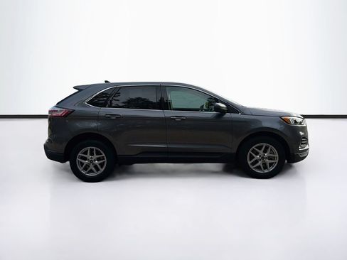 Used 2024 Ford Edge SEL w/ Convenience Package AWD/4WD image 4