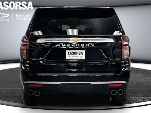 Certified 2024 Chevrolet Suburban High Country w/ Advanced Technology Package AWD/4WD image 4