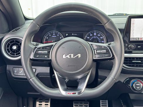 Used 2023 Kia Forte GT-Line FWD image 18