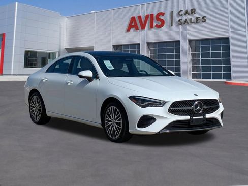 Used 2025 Mercedes-Benz CLA 250 image 3