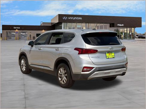 Used 2020 Hyundai Santa Fe SE FWD image 3