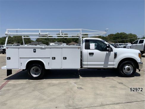 Used 2017 Ford F350 XL w/ Power Equipment Group RWD image 5