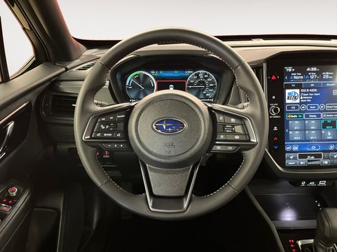 Certified 2025 Subaru Forester Limited AWD/4WD image 12