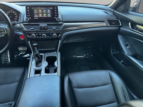 Used 2018 Honda Accord Sport image 21